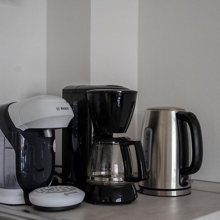 Tomkes Ferienwohnung Am See Rhauderfehn ภายนอก รูปภาพ