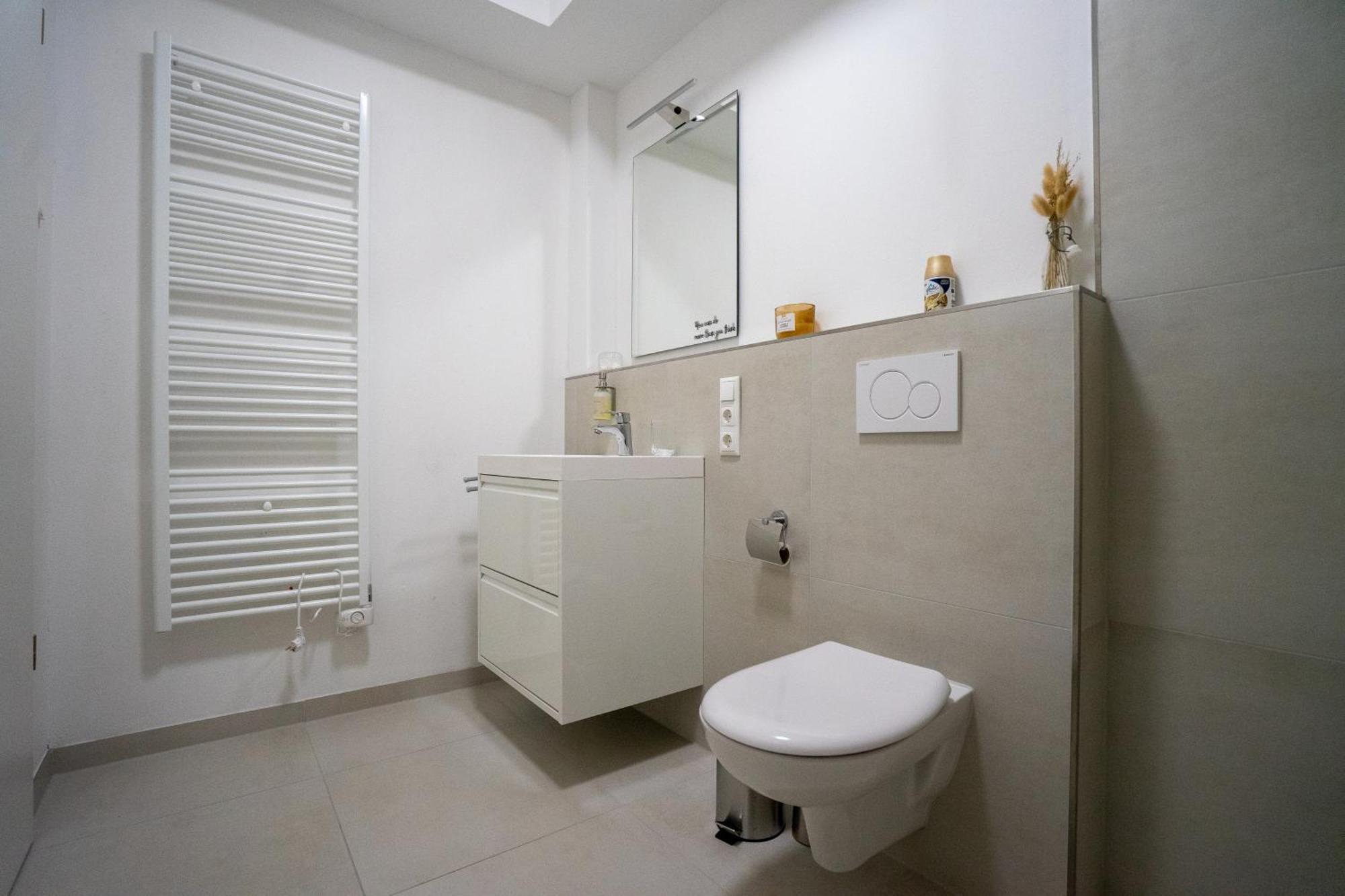 Tomkes Ferienwohnung Am See Rhauderfehn ภายนอก รูปภาพ